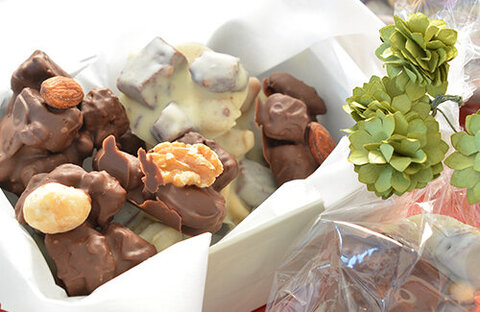 【にこにこレシピ】バレンタインに！ココアクッキーdeロックチョコ